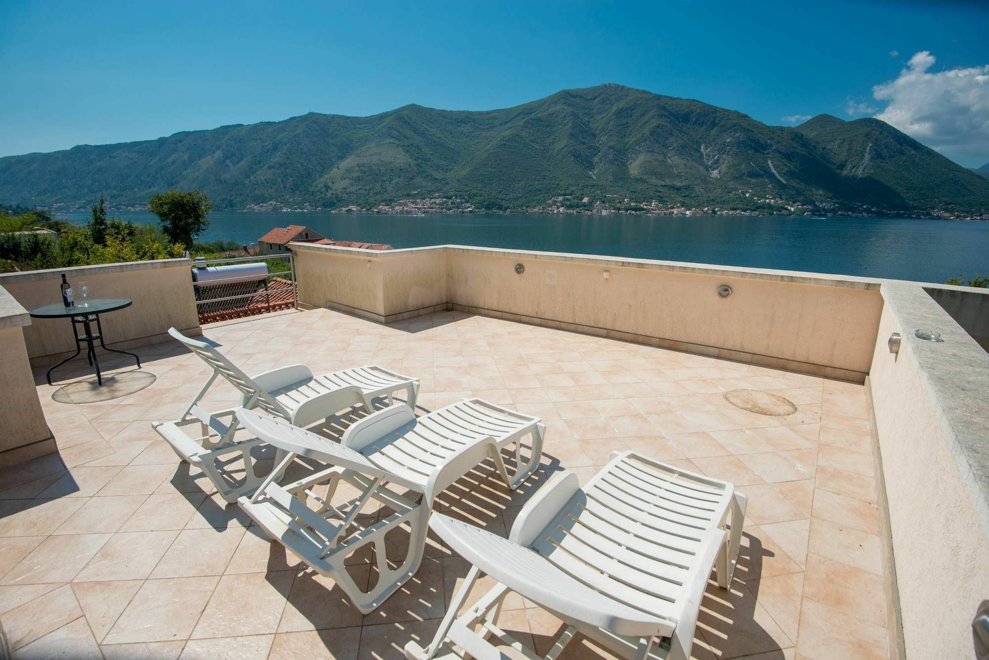 Apartments Ivardic Kotor Eksteriør billede